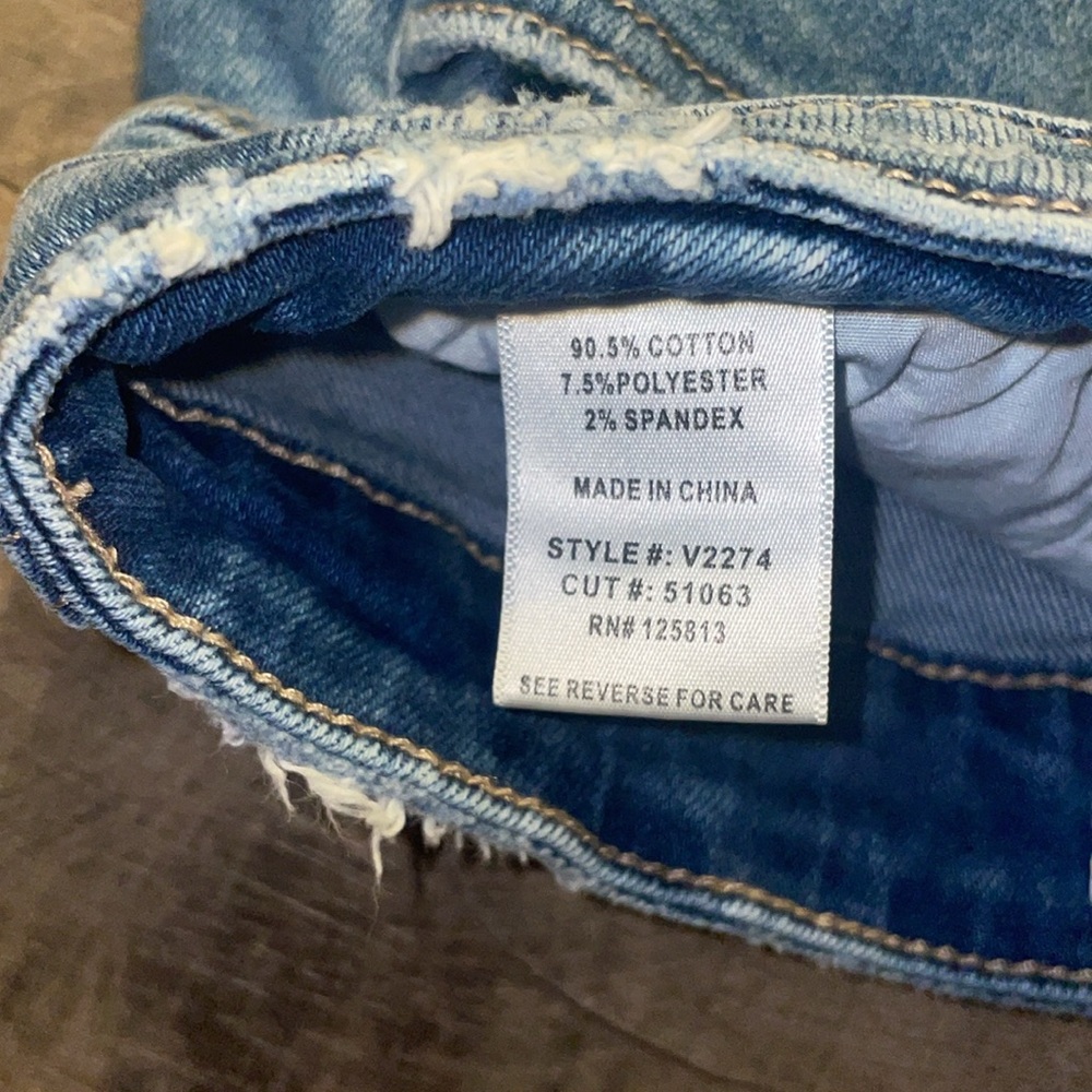 Vervet Buttonfly Distressed Denim Shorts - Picture 3 of 4